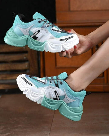 Women's Synthetic Leather Comfortable/Running Lace-Ups Sports Shoes